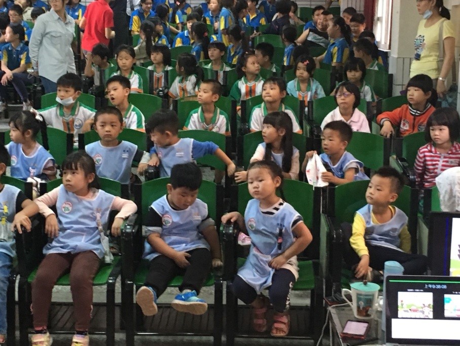 圖一 創下道路宣傳年齡新低的幼兒園同學們